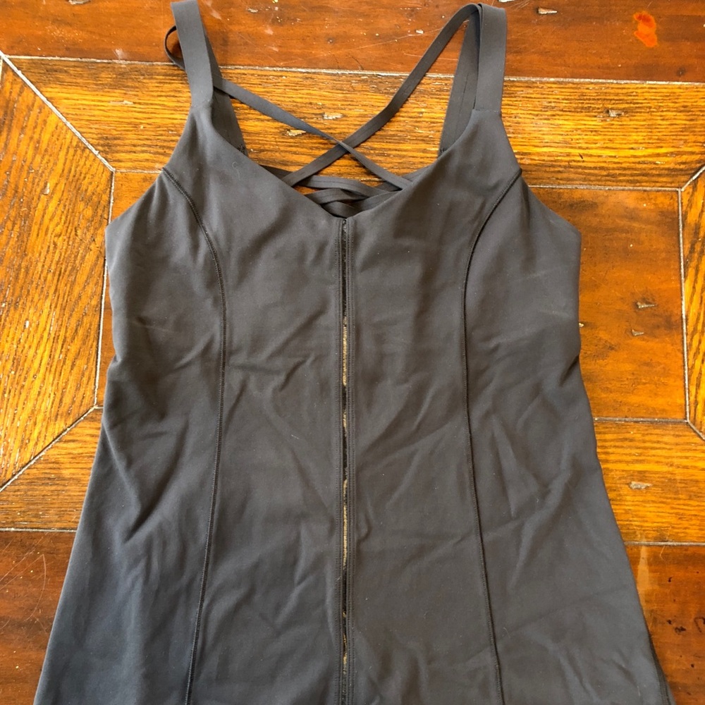 Lululemon fitted strappy top